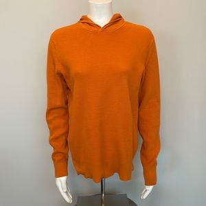 Vince Essential Long Sleeve Pullover Hoodie in Orange Size L